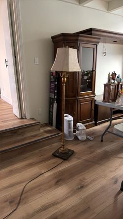Floor lamp
