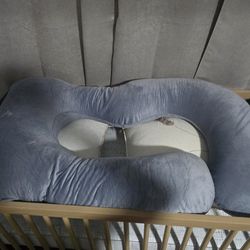Pregnancy pillow