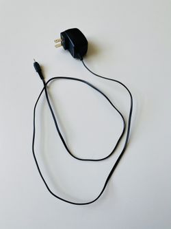 Genuine Norelco Philips Transformer Class 2 . Adapter/Charger. Input: AC 120V. 60Hz. 2W. Output: DC 1.6V. 100 mA. New. Never used.