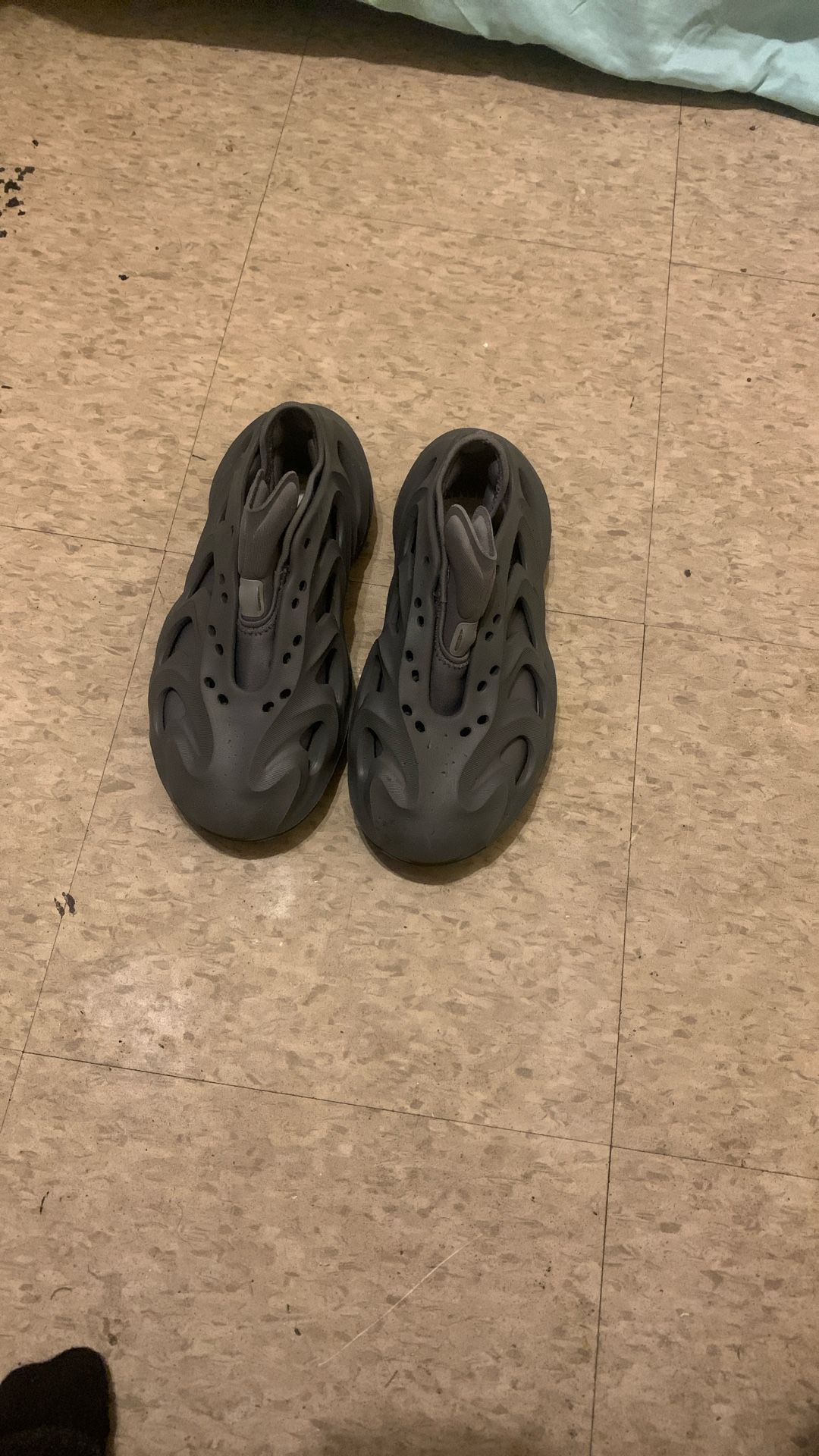 Adidas Audifom Q
