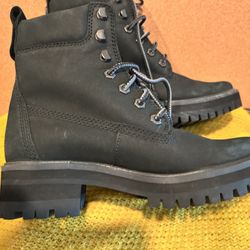 Timberlake Women’s Boots