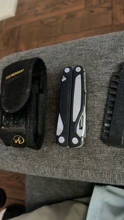 Leatherman charge multi tool
