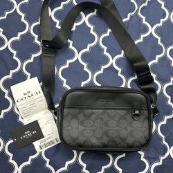 COACH MEN CROSSBODY 