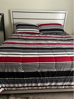 King bed and mattress