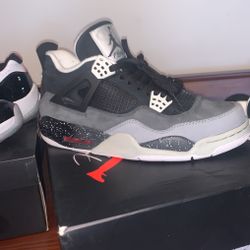 Jordan 4 Fear