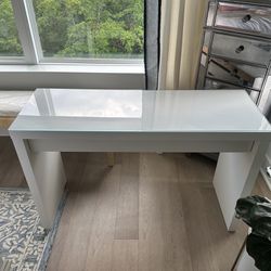 IKEA Malm Vanity/Desk