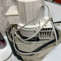 inflatable blower assembly 