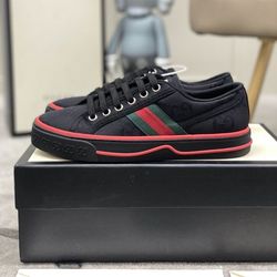 Gucci 1977 Lowtops Size 11/11.5 With Receipt 