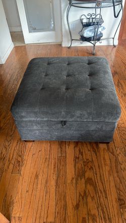 Gray Tufted Storage Ottoman
