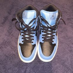 Jordan 1 Unc  Size 9 