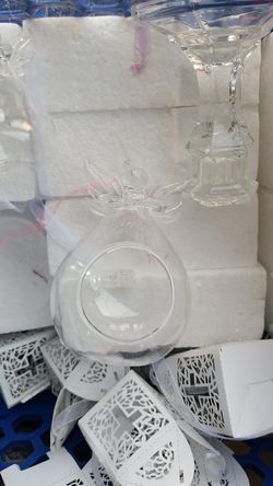 Glass angels