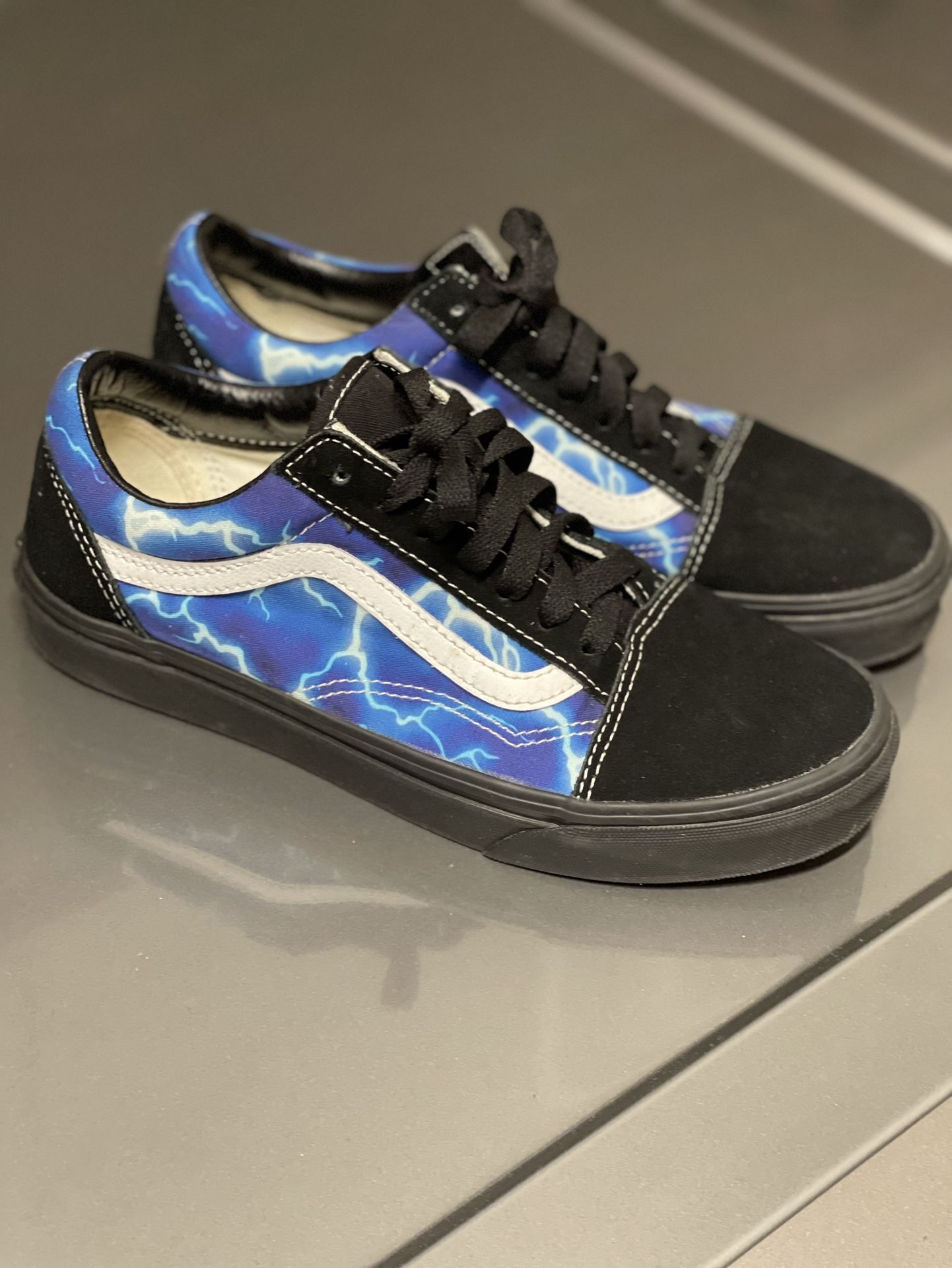 Vans Offthewall Low Size 5mens