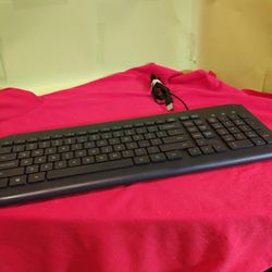 onn. USB Computer Keyboard with 104-Keys, Windows and Mac Compatible, Gray