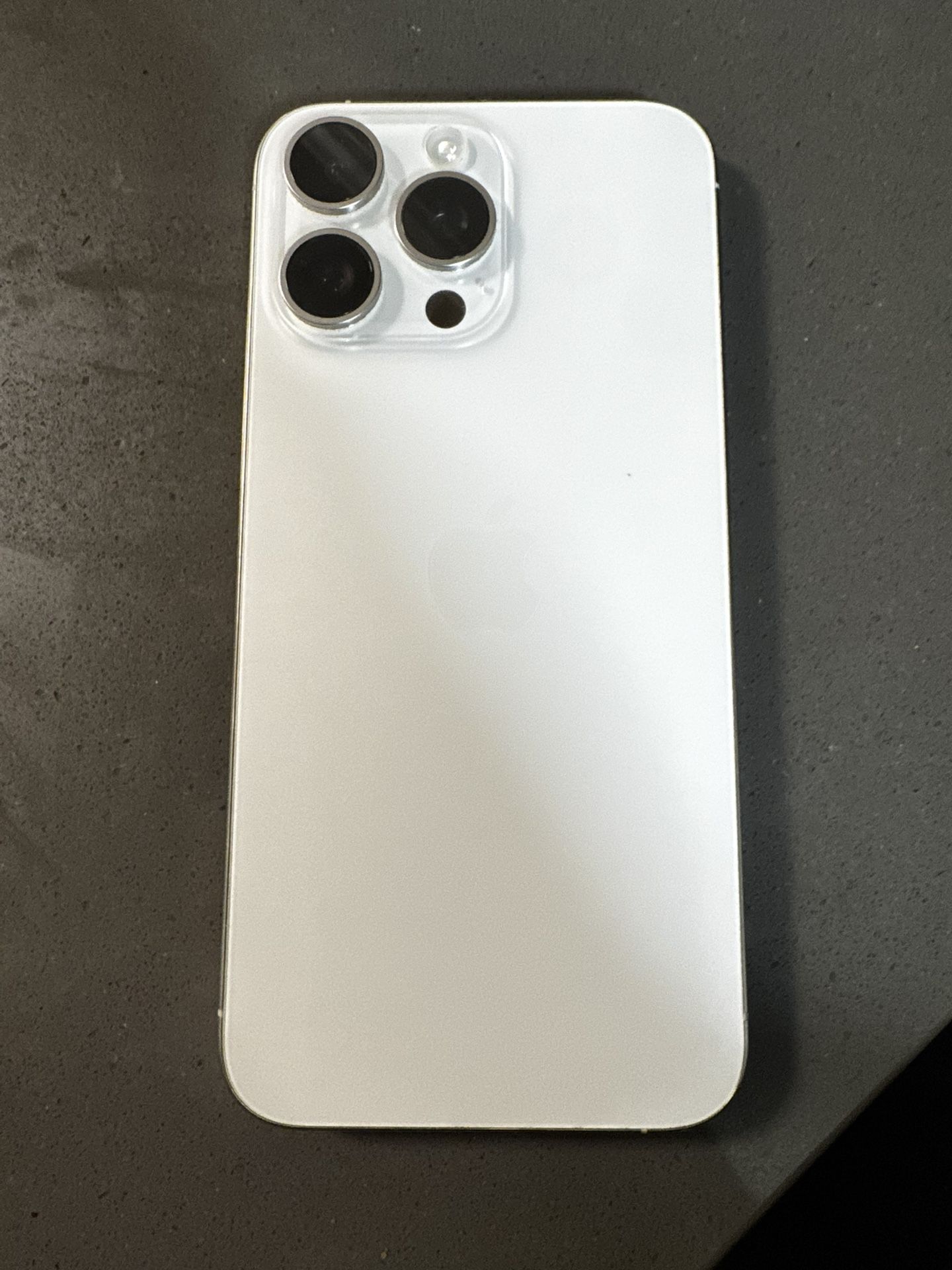 Apple iPhone 15 Pro Max 256GB