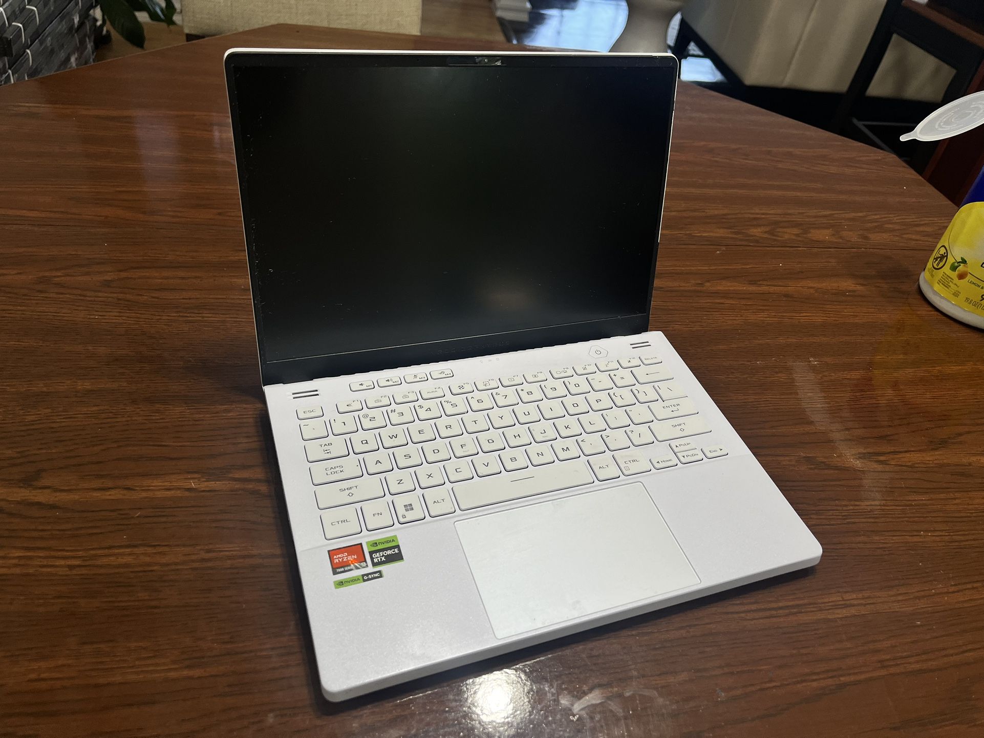 ASUS - ROG Zephyrus G14