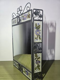 Lace & Dry Florals Vanity Mirror