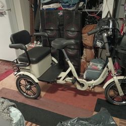 vogue better electric  tricycle