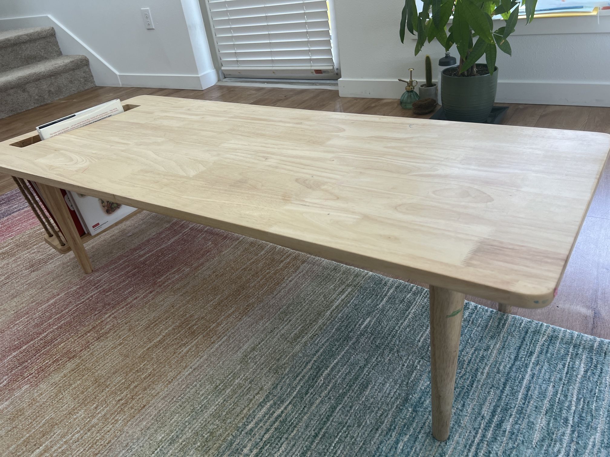 Mid-Century Modern Solid Wood Coffee/Tea Table – $60 (Kenmore, WA)
