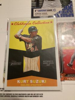Topps Baseball Relic Card Kurt Suzuki Oakland As  Game used bat authentic  Clubhouse collection 