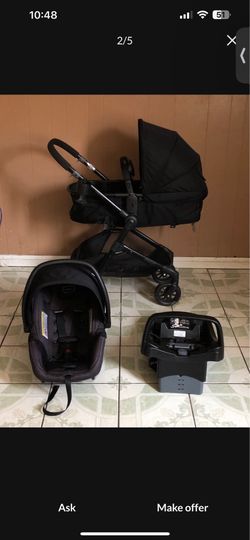 LIKE NEW EVENFLO PIVOT MODULAR TRAVEL SYSTEM STROLLER CAR SEAT AND BASSINET 3 IN 1