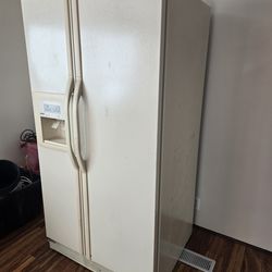 Refrigerator for sale