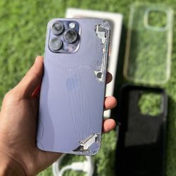 iPhone 14 Pro Max Deep Purple Cracked