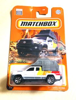 Hot wheels Matchbox 2016 Toyota Tacoma