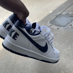 Nike, 10 Men 