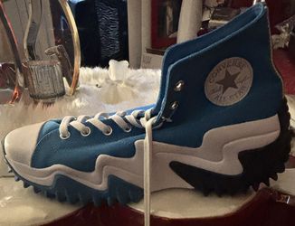 New converse Tennis Shoes