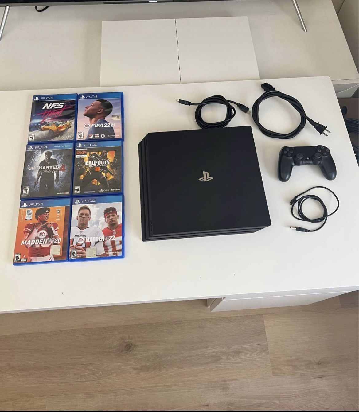 Sony PlayStation 4 Pro PS4 1TB Black Console CUH-7015B W/ Controller with games