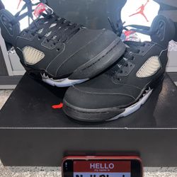 Air Jordan 5 Retro “Black Metallic) Size 10.5 (2016)