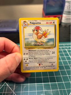 Pokemon Pidgeotto Base Set