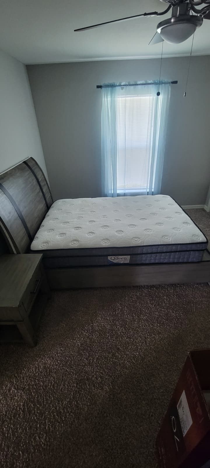 🛏️ Full Bedroom Set – Modern Style