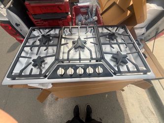 36” Thermador Gas Cooktop