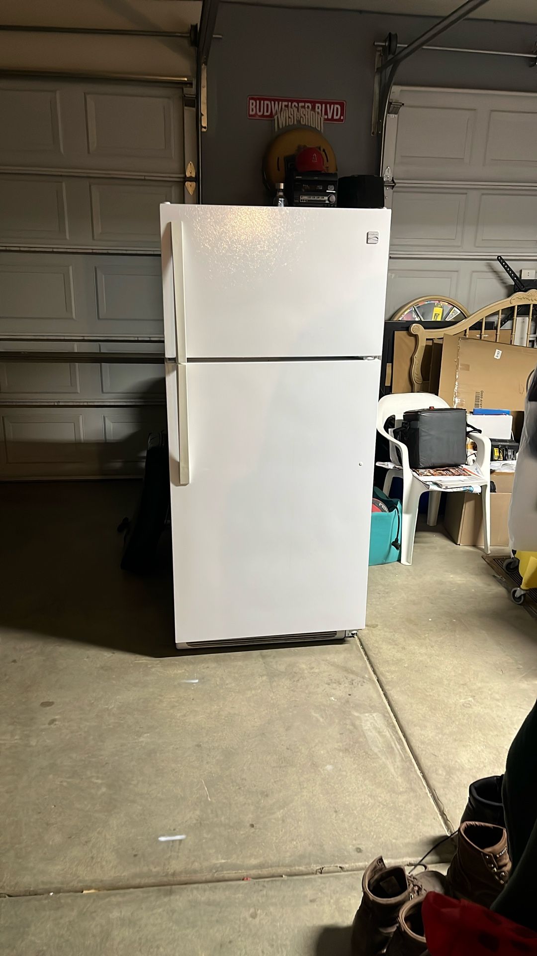 Refrigerator/ Freezer