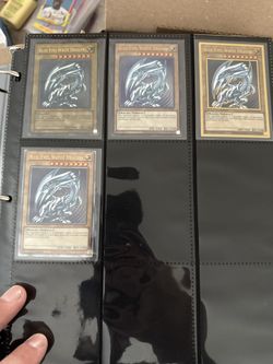 BLUE EYES BINDER