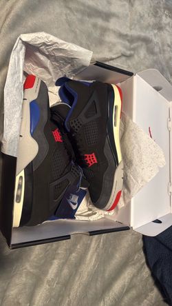 Jordan 4’s