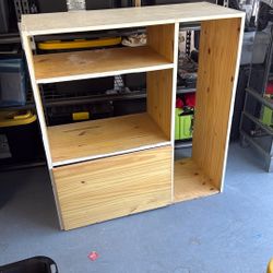 Free Organizer Shelf