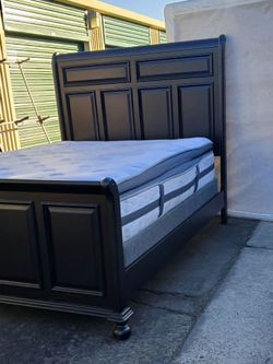 QUEEN BED FRAME WITH BOX AND MATTRESS