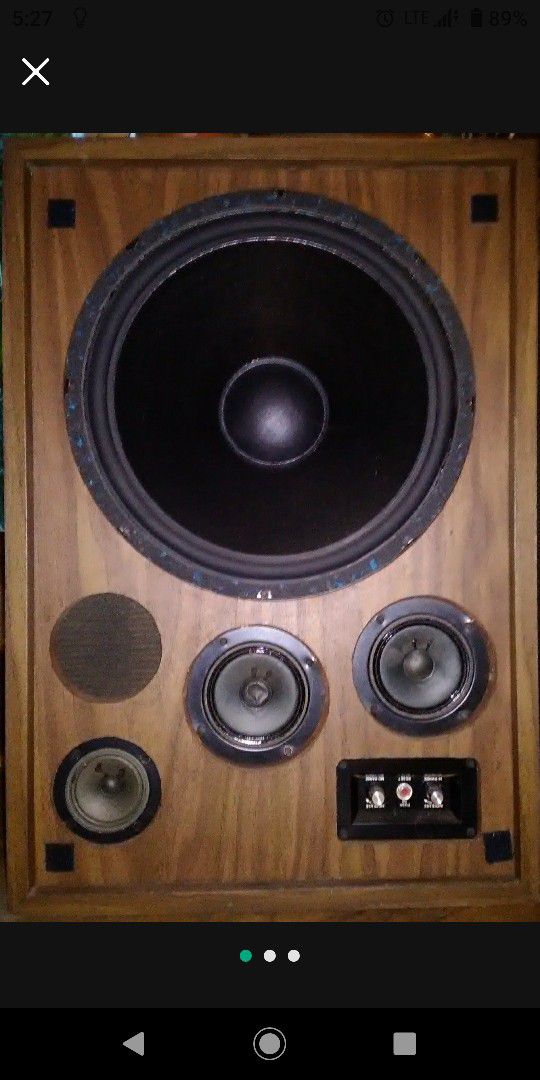 Parallax reflex speakers model 1H2841