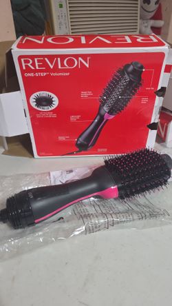 REVLON ONE -STEP VOLUMIZER