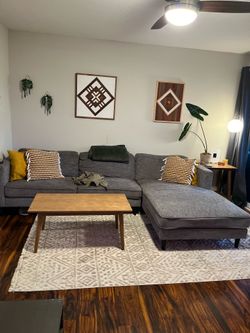 Couch sectional