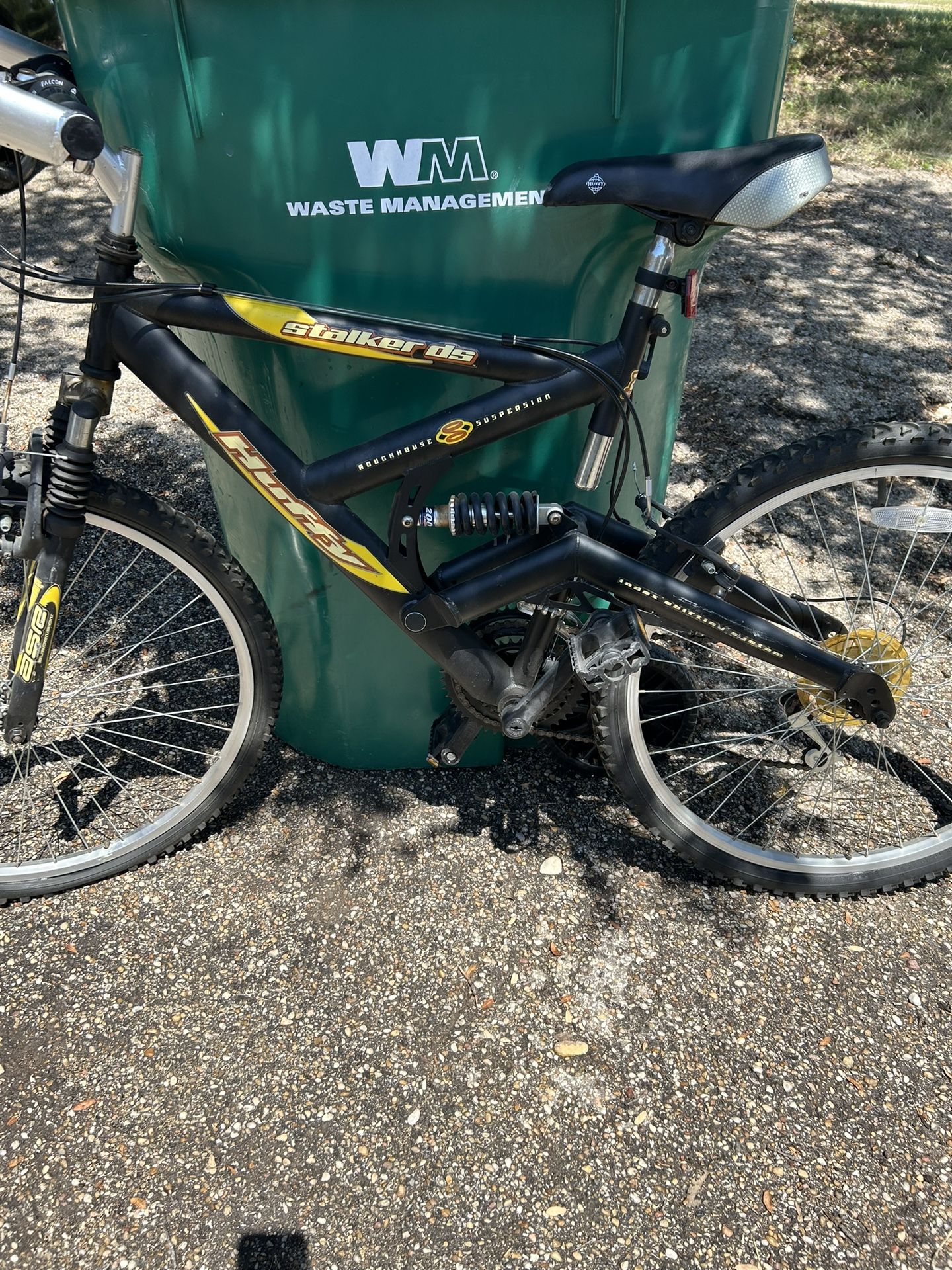 Huffy Stalker DS Bike With Roughhouse Suspension 