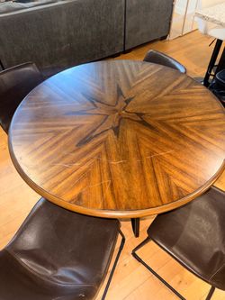 Dining Table with 4 chairs