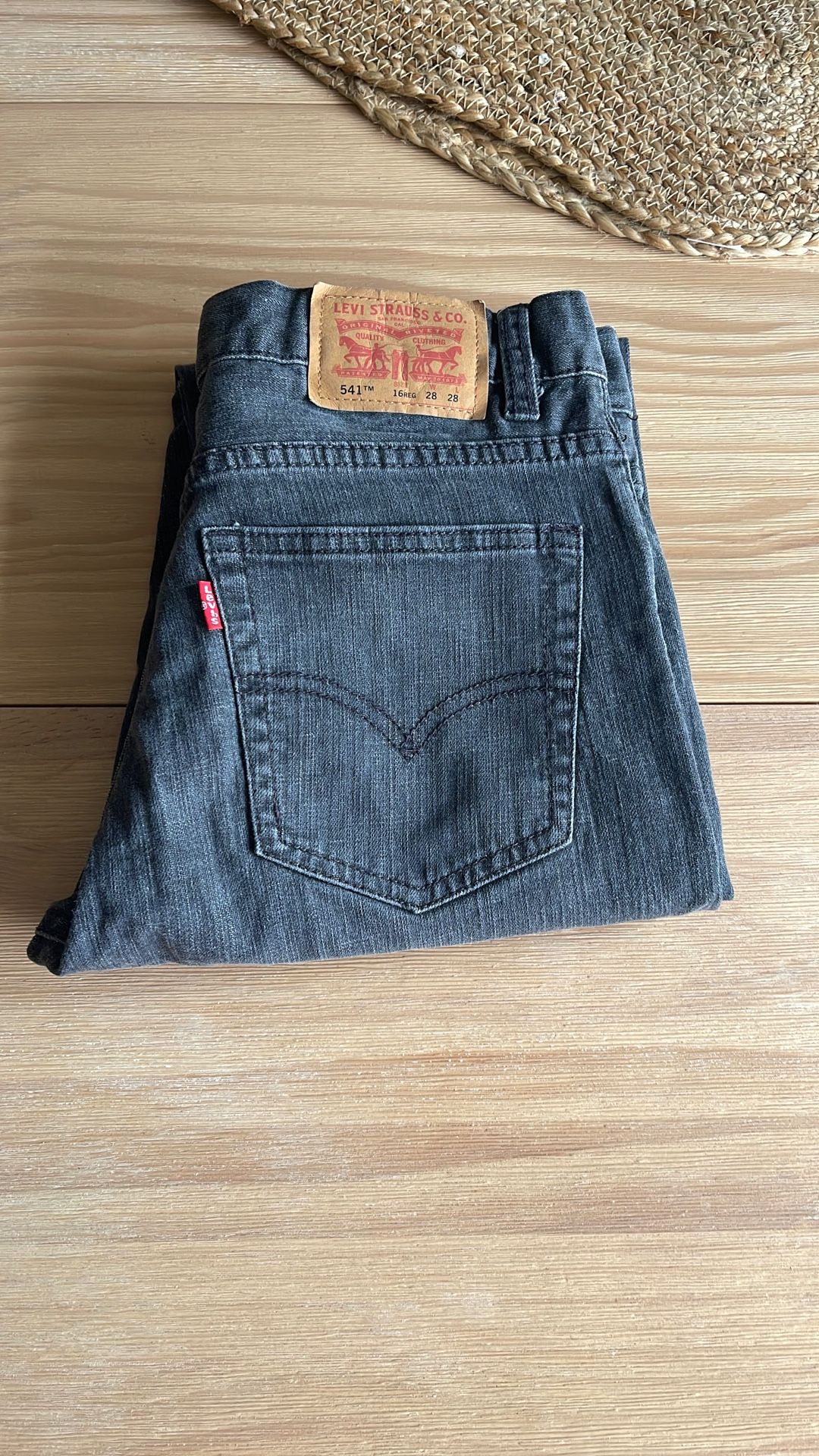 541 Levis Jean’s Boys Size 28x28