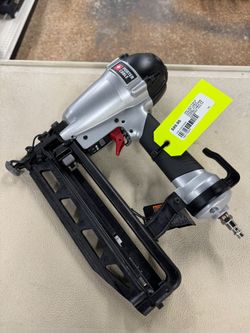 PORTER-CABLE FN250C 16-GAUGE FINISH NAILER USED