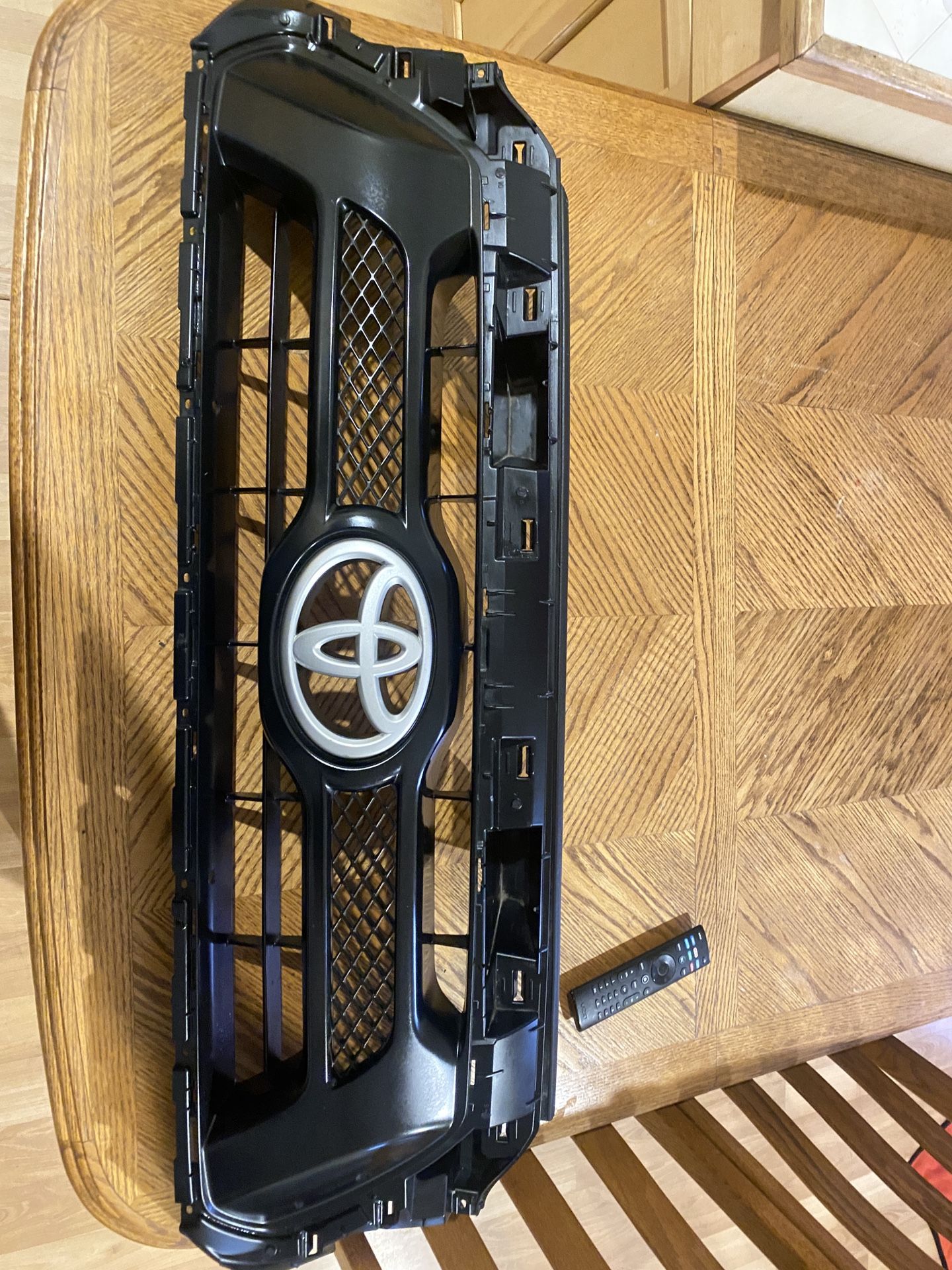 Tacoma Oem Grille 12-15