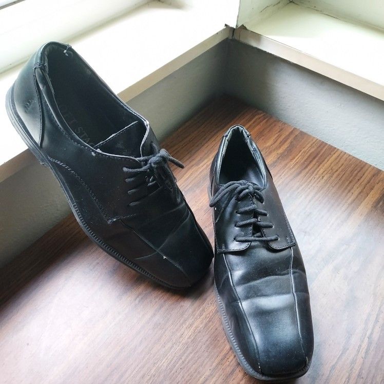 leather dress loafers