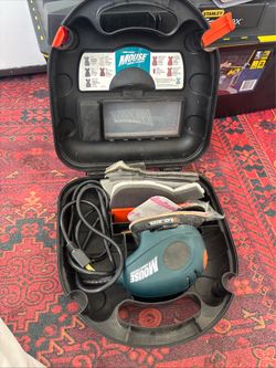 Black & Decker Mouse MS500 Detail Sander Polisher with Case & Accessories