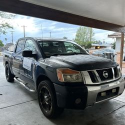 2007 Nissan Titan Truck